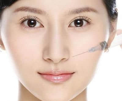 武林中有四大高手:东眼、西耳、南嘴、北鼻,鼻子不出众,怎能称