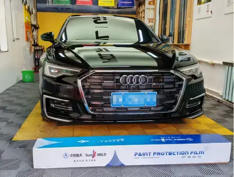 寒冬贴膜正当时！别让车窗裸奔过冬